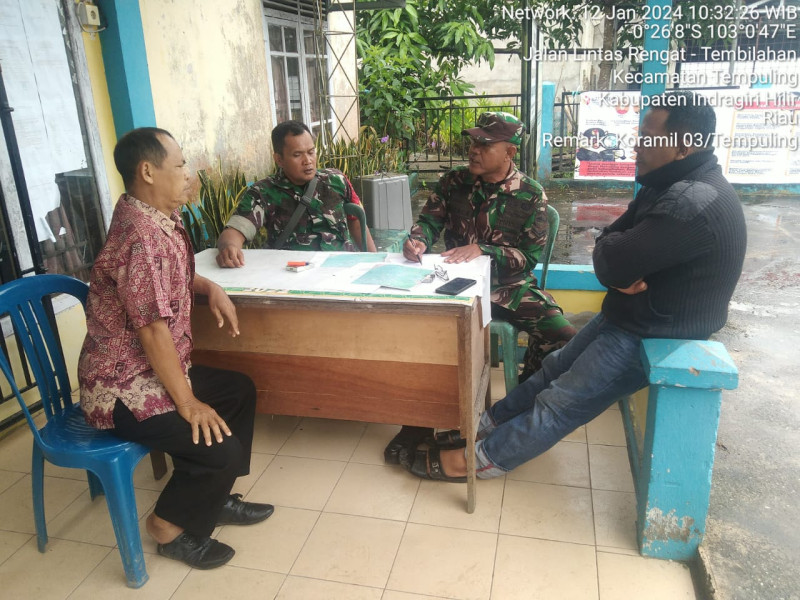 Rutinitas Babinsa Jalin Silaturahmi, Babinsa Koramil 03/Tpl Komsos Dengan Warga Binaan