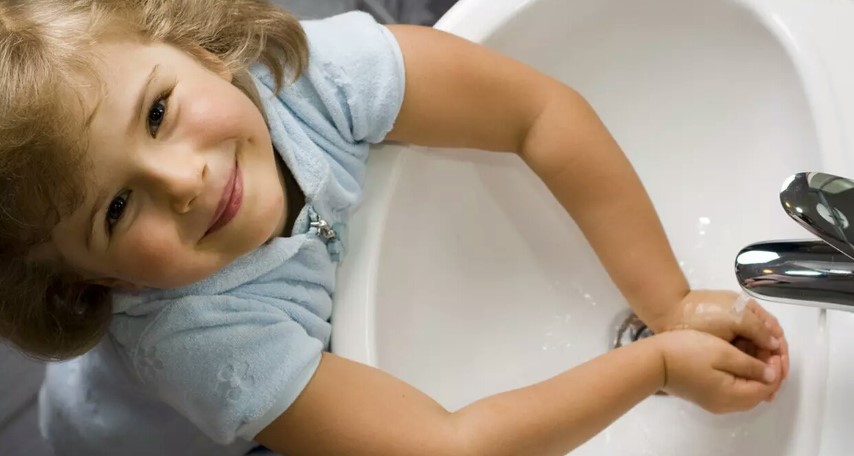 Manfaat Cuci Tangan untuk Anak