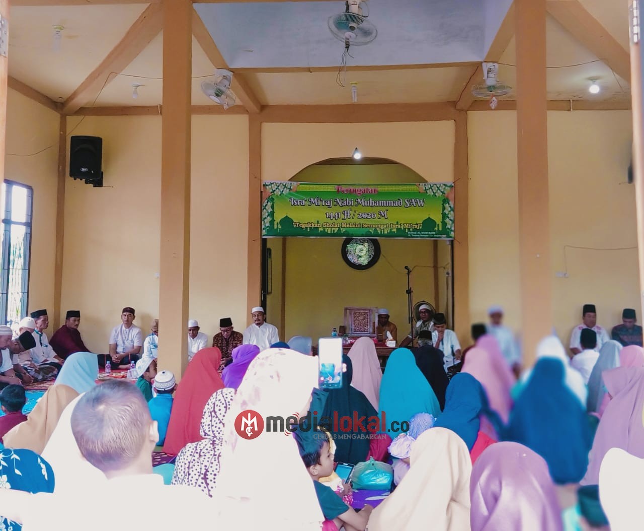 Ratusan Jama'ah Penuhi Acara Isra' Mi'raj Nabi Muhammad Saw di Jalan Tanjung Harapan
