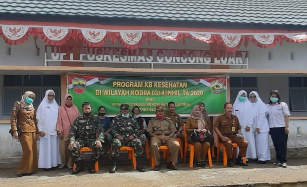 Dalam Rangka Bakti Sosial TNI-IBI-KB-KES, Ini yang Dilakukan Koramil 04/Kuindra