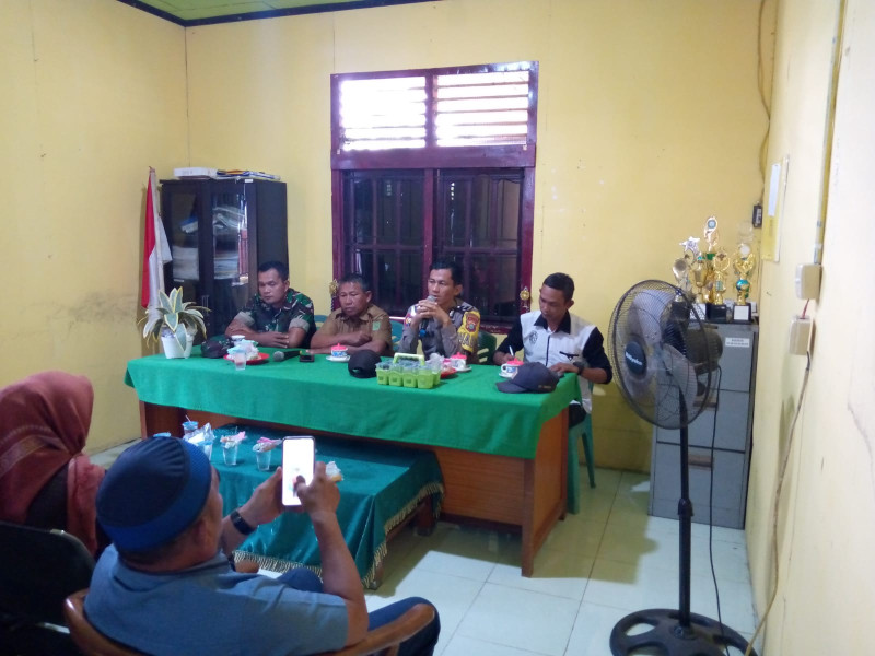 Babinsa 03/Tpl Hadiri Pemilihan Ketua Pemuda Kelurahan Sungai Salak