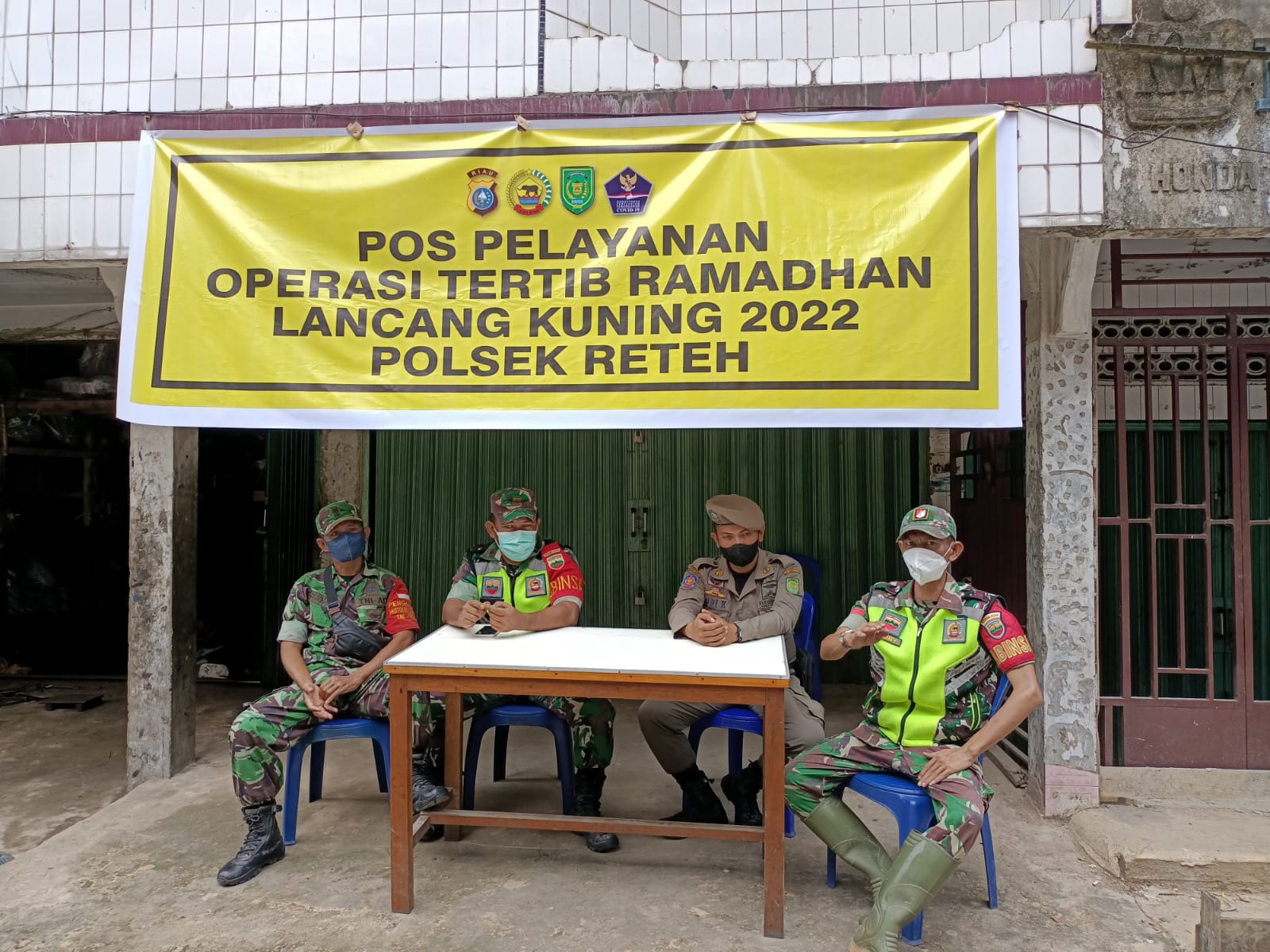Personil Koramil 07/Reteh Ikut Serta Dalam Operasi Tertib Ramadhan Lancang Kuning 2022
