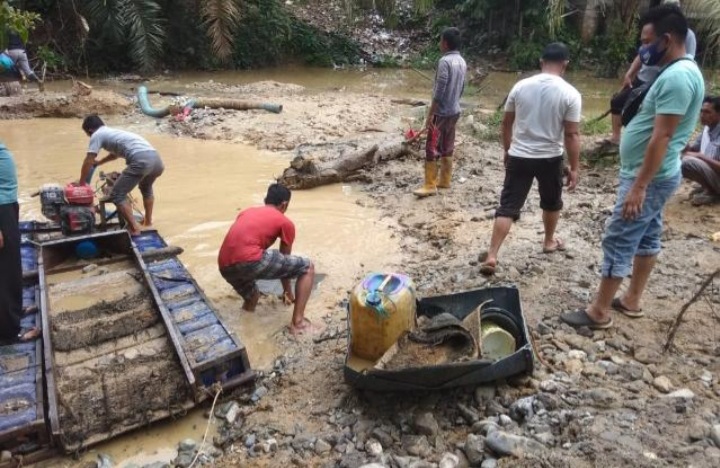 Siswa SMA di Riau Ini Tewas Tertimbun Pasir