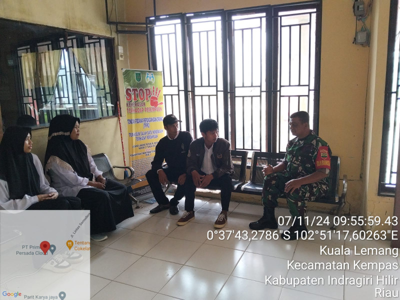 Silaturrahmi, Babinsa Koramil 03/Tpl Jalin Komsos Dengan Ketua dan Anggota KPPS