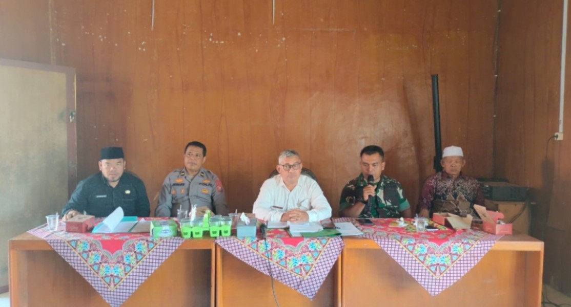 Danramil 05/Gas Lettu Arhanud Nurkolis Hadiri Rapat Pembentukan Panitia Kegiatan Keagamaan 2025