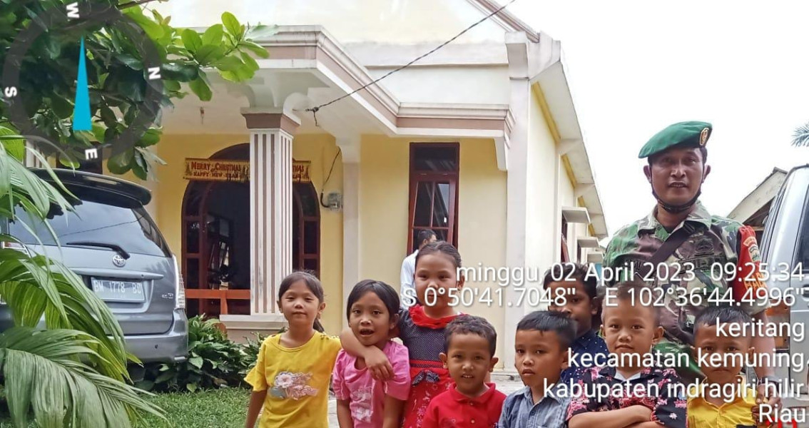 Babinsa Koramil 09/Kemuning Lakukan Pemantauan Terhadap Umat Jemaat Gereja