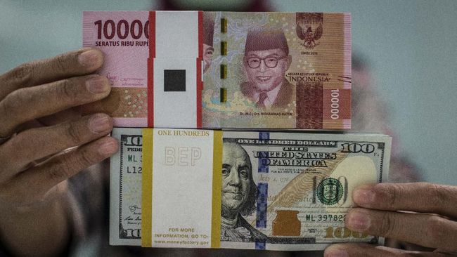 Tapering The Fed Buat Rupiah Tersungkur ke Rp14.265 per Dolar AS
