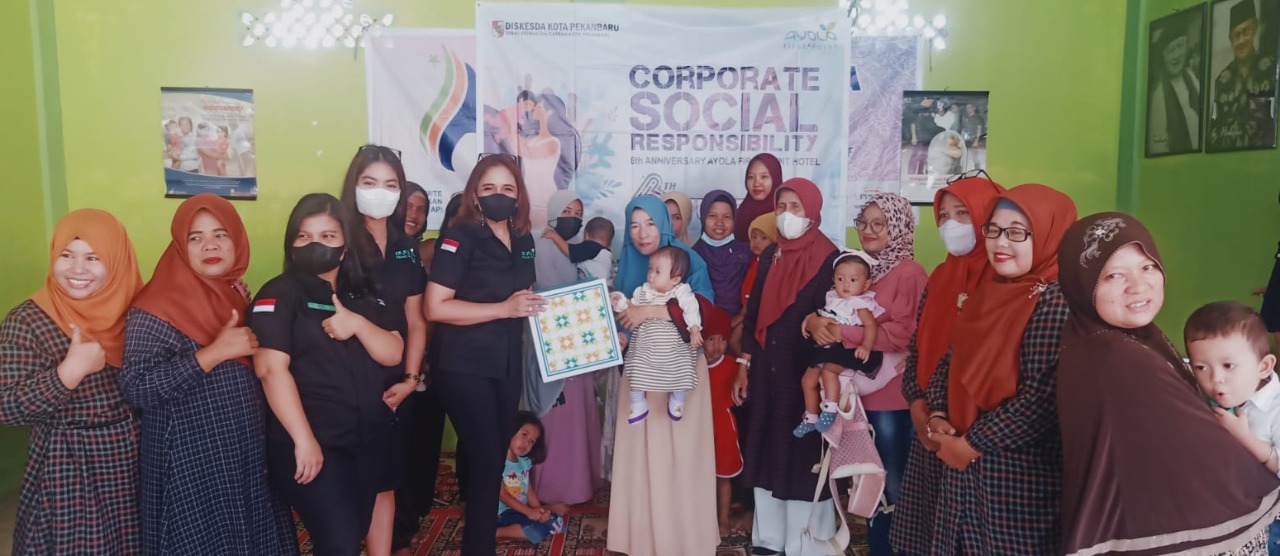 Kegiatan Road To Anniversary Ayola First Point Hotel Yang ke-6 di Posyandu Putri Melur Pekanbaru