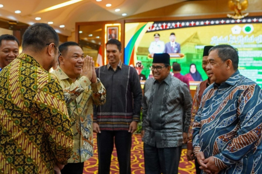 Pj Gubri Halal bi Halal Bersama Perkumpulan Keluarga Serumpun Tapanuli Selatan di Riau