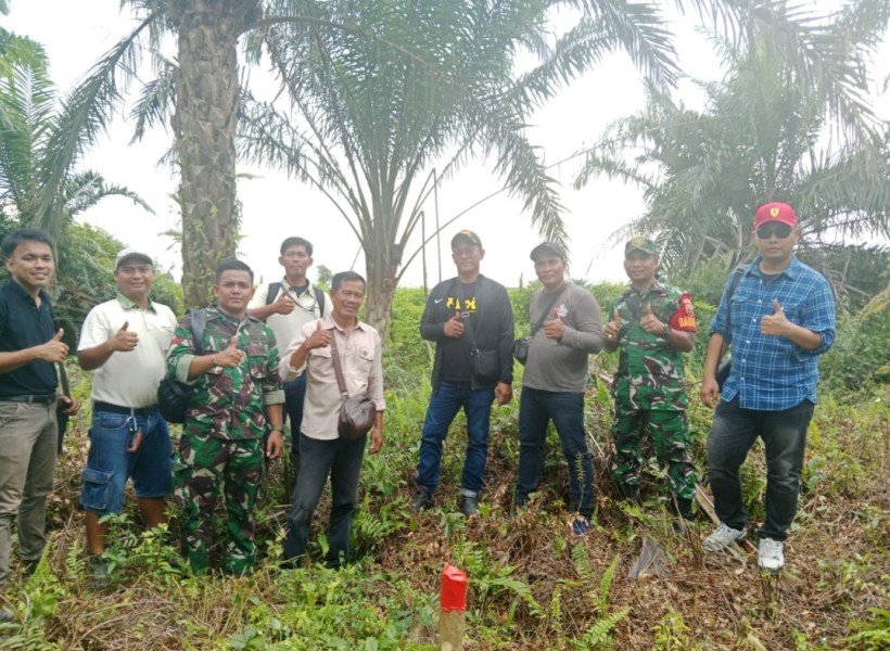 Bhabinsa 05/Gas Pratu Sormin Gencar Laksanakan  Sosialisasi Karlahut Kepada Tokoh Masrakat Dan Pemuda Setempat