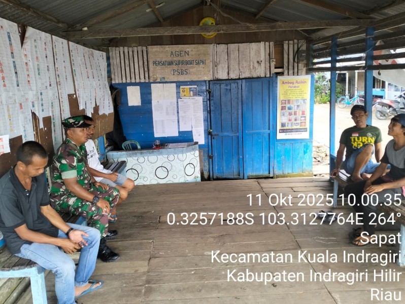 Giat Komsos: Babinsa Koramil 04/KDR Jaga Nilai-Nilai Luhur Pancasila