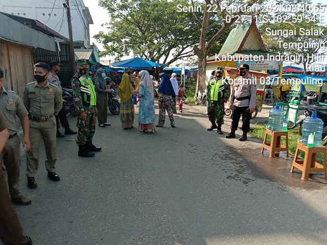 Edukasi Prokes Melalui PDMPK Terus Dilakukan Babinsa Koramil 03/Tempuling dan Satgas