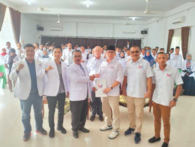DPW Serahkan SK Pengurus dan Ambulance DPD Perindo Inhu, Target Satu Kursi Fraksi