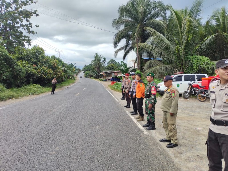 Pemantauan Arus Mudik Hari Raya Idul Fitri 2025, Danramil 09/Kemuning Siagakan Personil