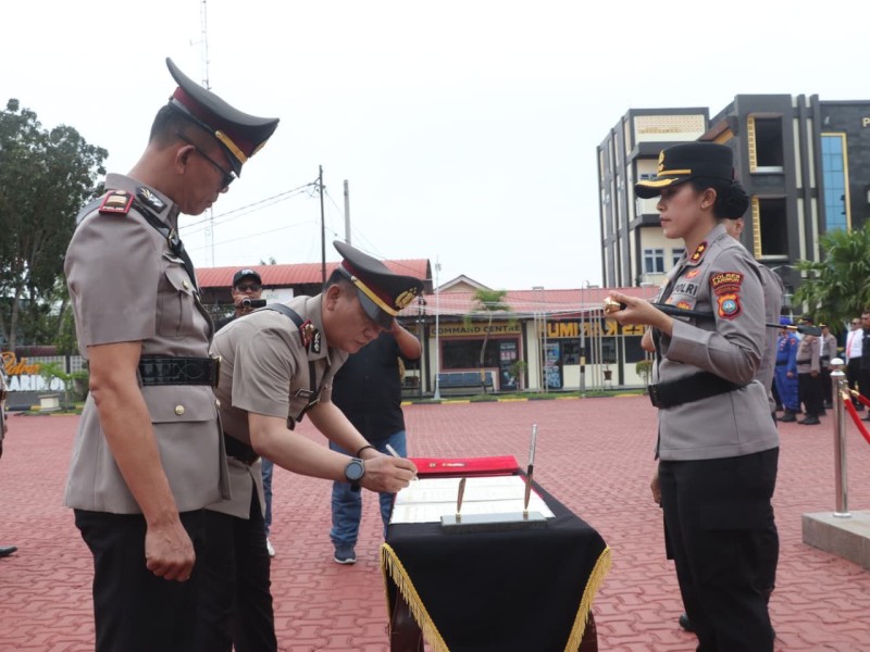 Kasat Intelkam Dilantik, Kapolres Karimun Tekankan Kinerja Jajaran Semakin Optimal