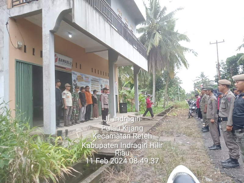 Pada Masa Tenang, Danramil 07/Reteh Gelar Apel Siaga Pengawasan Pemilu 2024