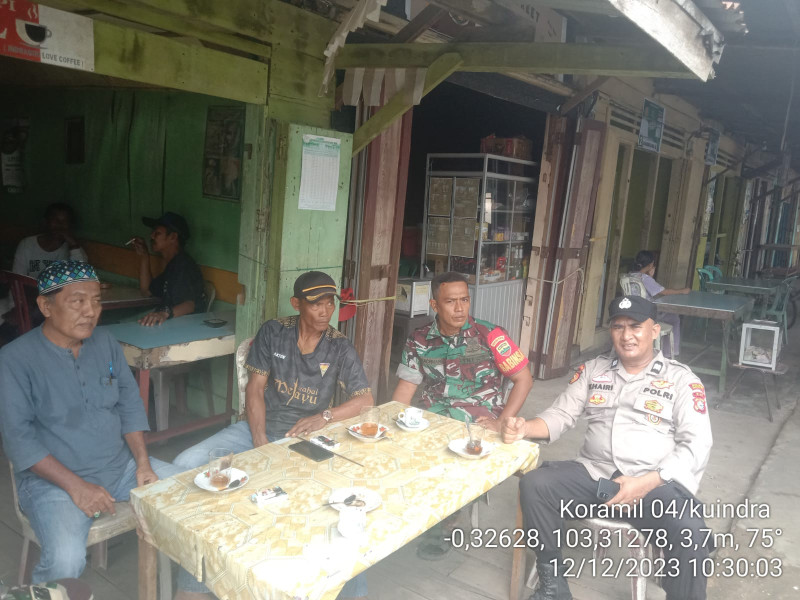 Kepada Masyarakat Kampung Pancasila, Koramil 04/Kuindra Sampaikan Agar Tetap Menjalankan Nilai-nilai Pancasila