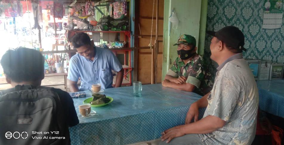 Babinsa Koramil 03/TPL Serma W. Ardian Sambangi Tomas Kampung Pancasila