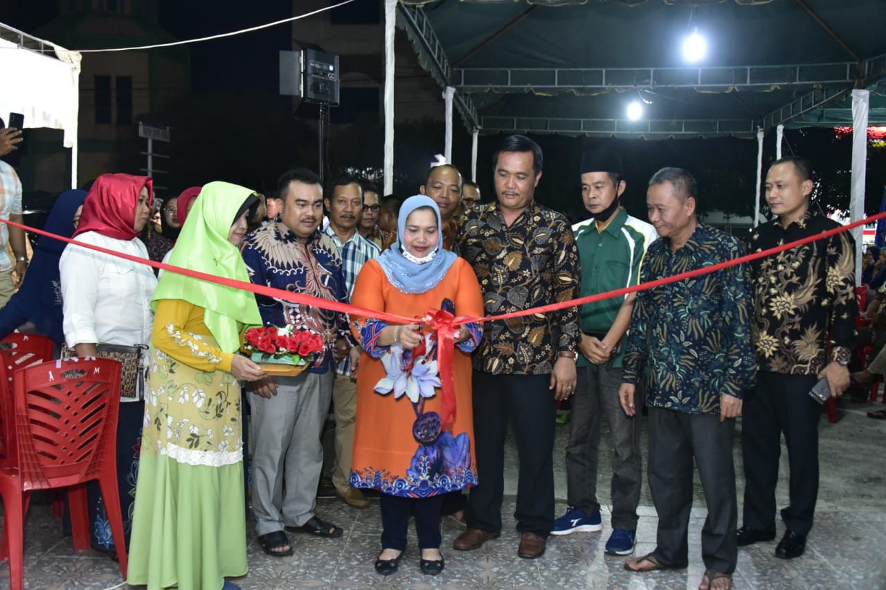 Balon Bupati Kasmarni Kukuhkan Team dan Resmikan Posko  Pemenangan Duri Timur Balon Bupati Kasmarni Kukuhkan Team dan Resmikan Posko  Pemenangan Duri Timur