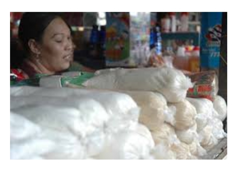 Warga Pekanbaru Mulai Keluhkan Gula Pasir yang Langka dan Harganya Mahal