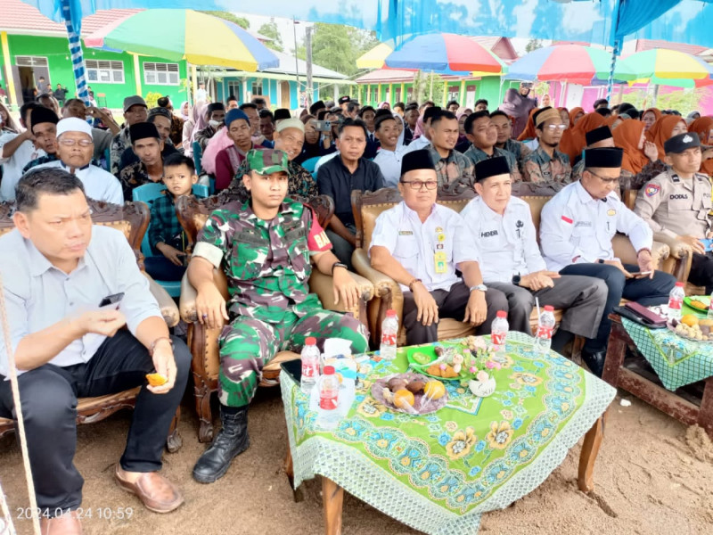 Babinsa Koramil 03/Tpl Hadiri Acara Perpisahan Kelas XII SMAN 1 Tempuling