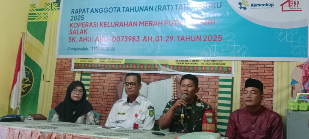 BABINSA KELURAHAN SUNGAI SALAK HADIRI RAT TAHUN BUKU 2025 KOPERASI MERAH PUTIH, JALIN SINERGI GEMBARKAN EKONOMI MASYARAKAT