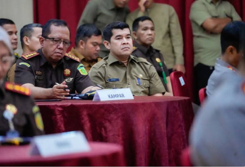 Pj Sekda Kampar Hadiri Pertemuan Forkopimda Se-Provinsi Riau Bersama PT Agrinas Palma Nusantara