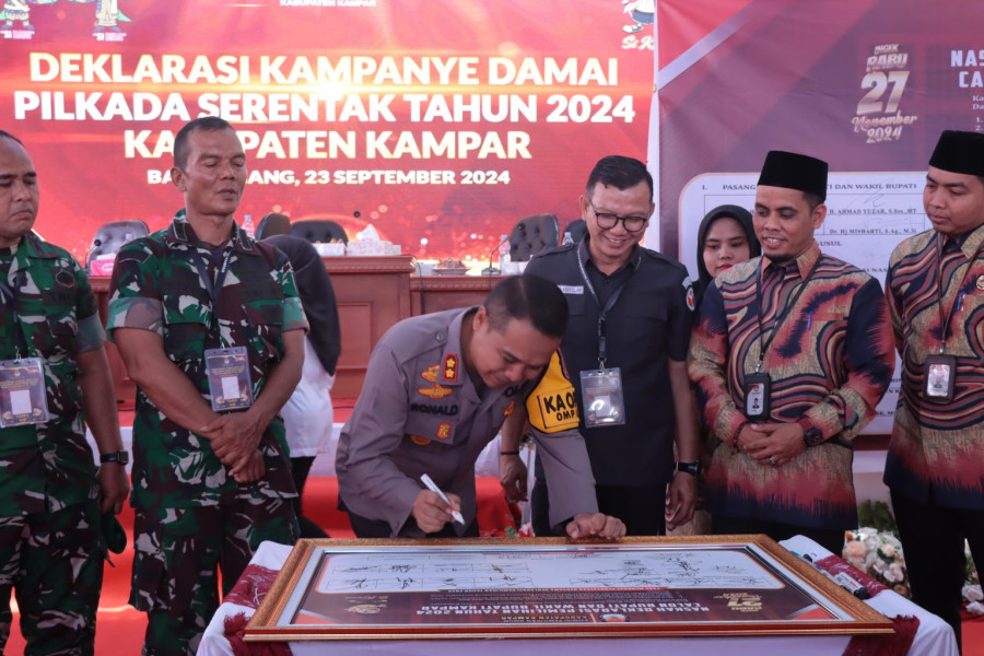Dihadiri Kapolres, KPU Kampar Gelar Deklarasi Pilkada Damai 2024