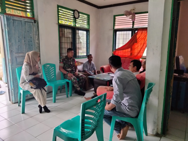 Babinsa Koramil 09/Kmg Bersama Pemerintah Desa Jalin Kerjasama Yang Baik