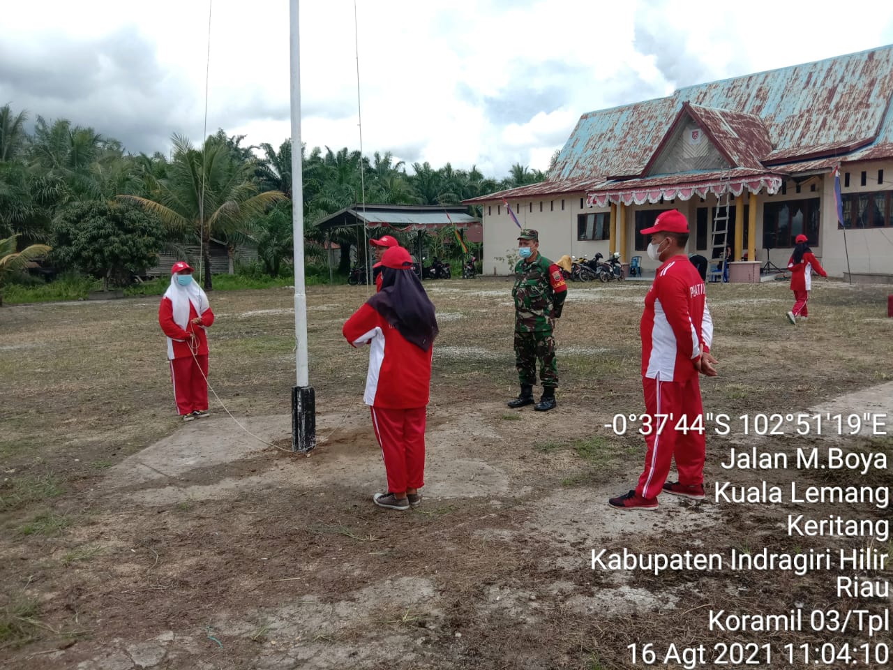 HUT Kemerdekaan RI Ke 76, Anggota Koramil 03/Tempuling Hadiri Pelaksanaan Gladi Bersih Upacara Bende