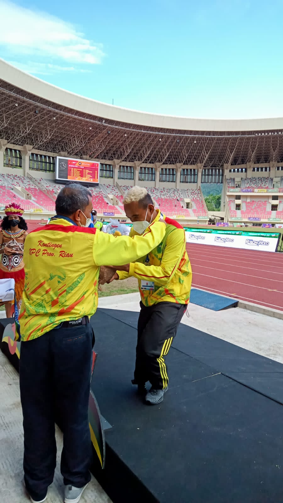 Provinsi Riau Raih Emas Pertama Dari Cabang Atletik, Nasib : Ini Doa Seluruh Masyarakat Riau