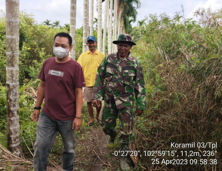 Babinsa Koramil 03/Tpl Patroli Karhutla di Suasana Lebaran Idul Fitri