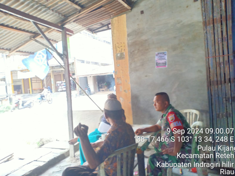 Tingkatkan Silaturahmi dan Kenyamanan di Desa Binaan Bersama Koramil 07/Reteh Serka Ferry Barus