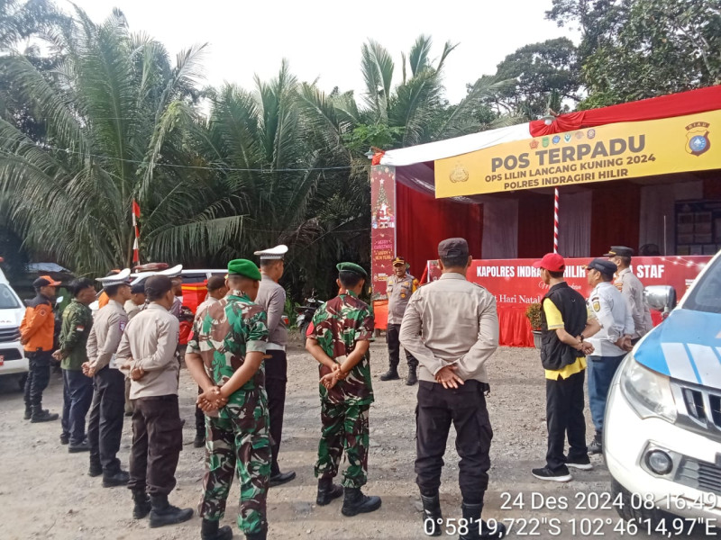 Personil Koramil 09/Kemuning Terlibat Aktip di Pos Pengamanan Natal dan Tahun Baru 2025