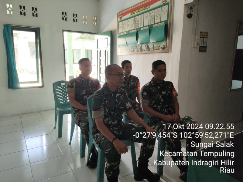 Babinsa Koramil 03/Tpl Kodim 0314/Inhil Ikuti Vidcon Bersama BKKBN