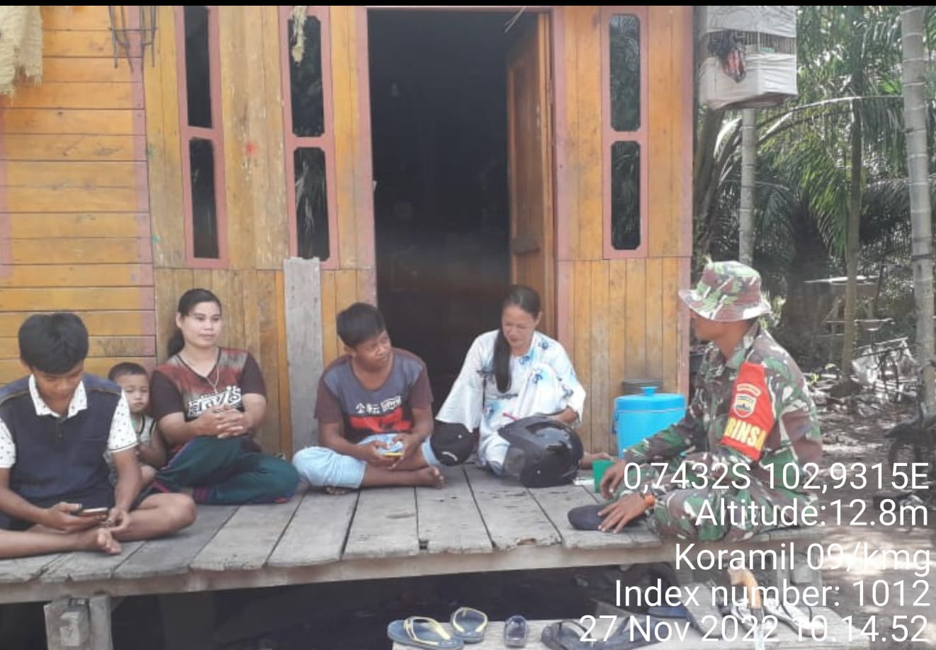 Sertu Syamsu Rizal Nasution Silaturahmi Dengan Elemen Masyarakat