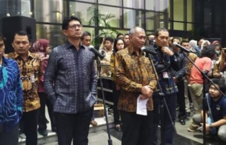 Pimpinan KPK Disebut Linglung Gara-gara Larang UAS Ceramah, Uang Korupsi Besar Tak Dilacak