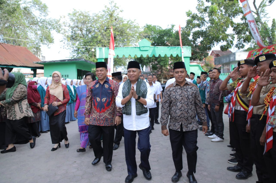 Bupati Asahan Ikuti Tasyakuran Bersama Hari Amal Bakti ke-79 Kemenag RI Kabupaten Asahan
