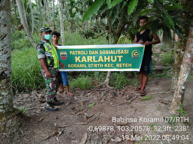 Babinsa Koramil 07/Reteh Lakukan Patroli Secara Rutin di Wilayah Kelurahan Pulau Kijang