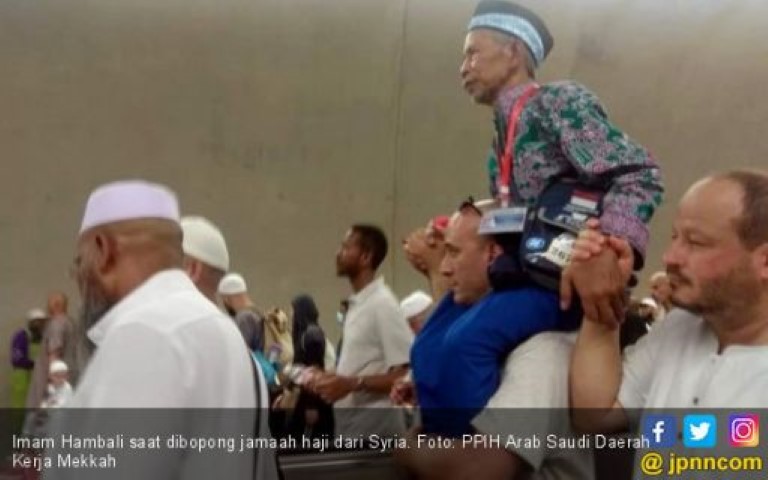 Kisah Jemaah Haji asal Indonesia Dibopong Warga Syria