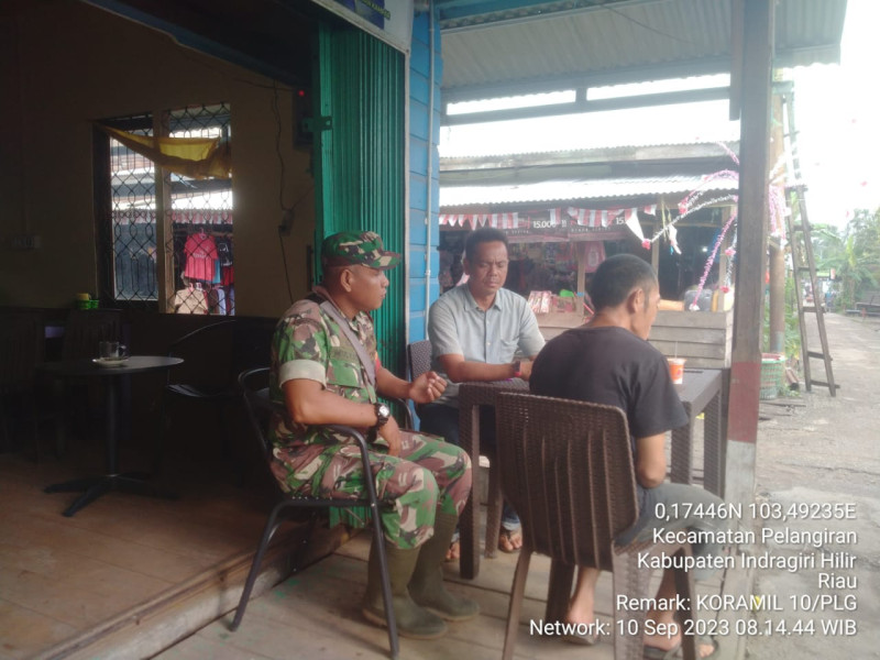 Babinsa Koramil 10/Pelangiran Ciptakan Interaksi Serta Kekompakan Antar Sesama