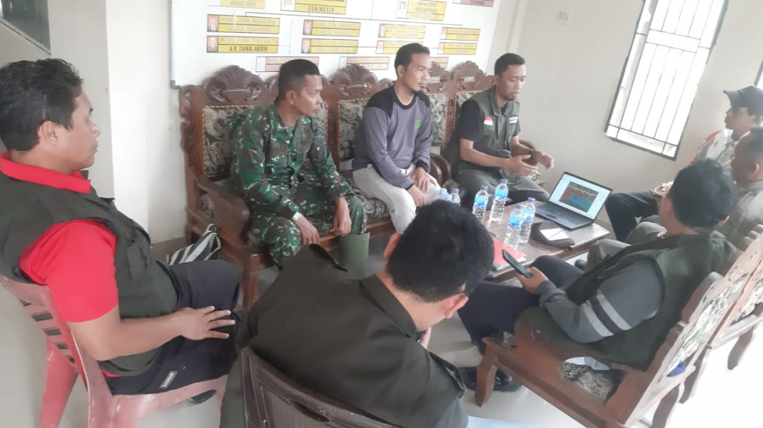 Babinsa Koramil 07/Reteh Mensosialisasikan Pendaftaran TNI AD Gol Pertama 2025