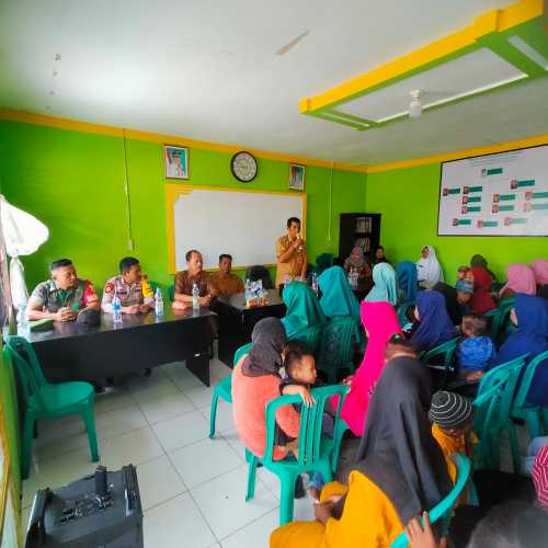 Dalam Rangka Hari Gizi Nasional, Danramil 04/Kuindra Lakukan Penyuluhan