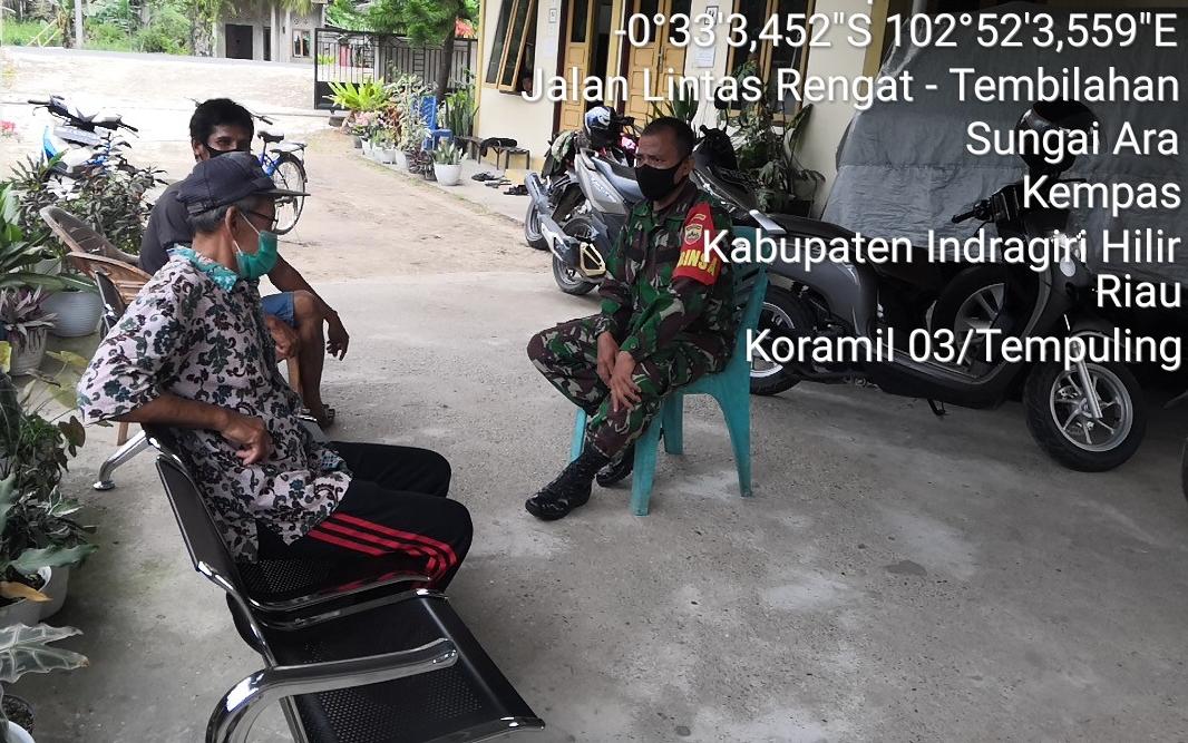 Terus Jaga Hubungan Baik, Babinsa Koramil 03/Tempuling Giat Melaksanakan Komsos Dengan Warga Binaan