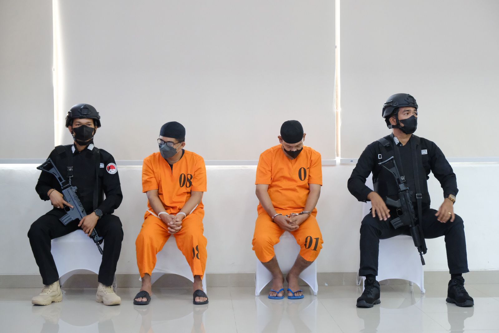 Polda Riau Tangkap Kaki Tangan Bandar Narkoba Internasional, Uang Rp 1 Milyar Lebih Disita