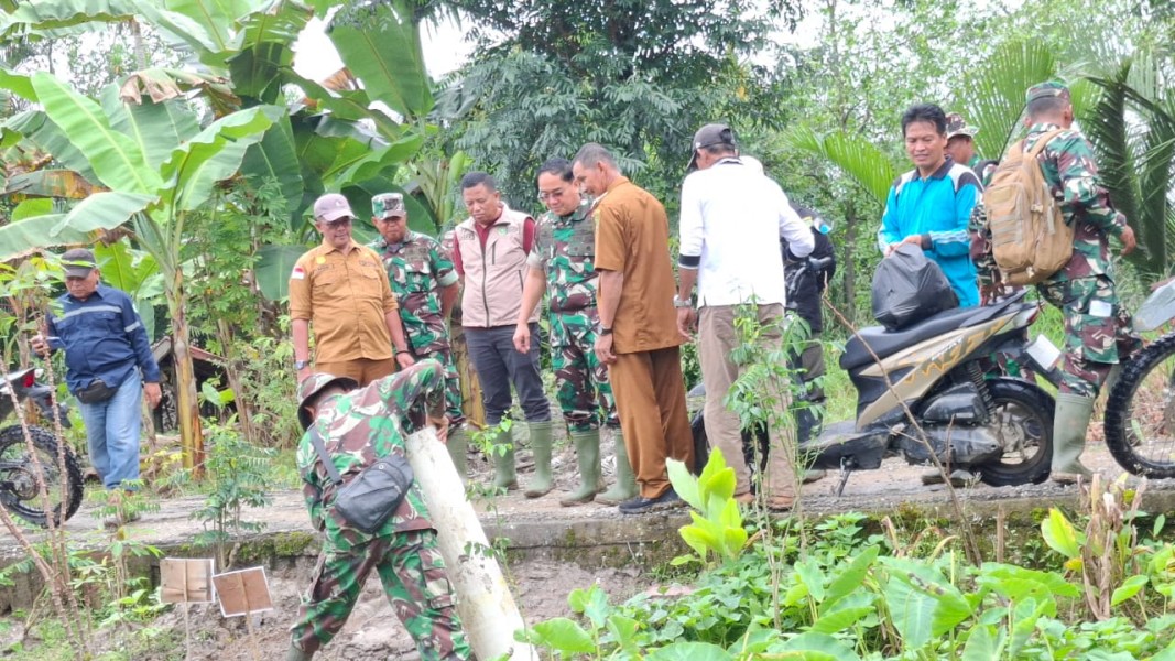 Kunjungan Wakil Koordinator Satgas Swasembada Provinsi Riau ke Desa Sebrang Sanglar