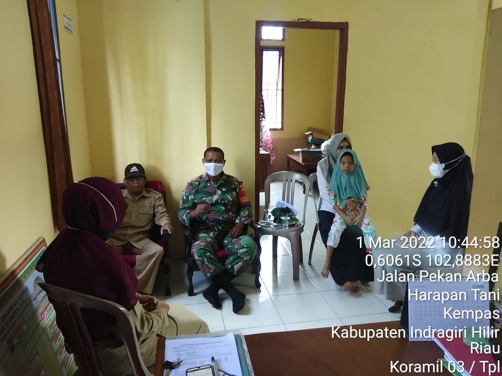 Aktif Komsos Bersama Lurah Untuk Menjadikan Hubungan Kerja Antara Babinsa Dan Aparat Kelurahan