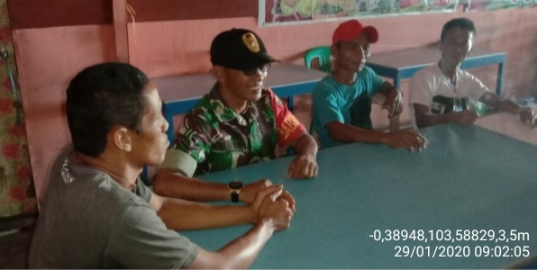 Babinsa Sungai Bela Giat Komsos Sosialisasi Penerimaan Catam TNI-AD Gelombang I Tahun 2020