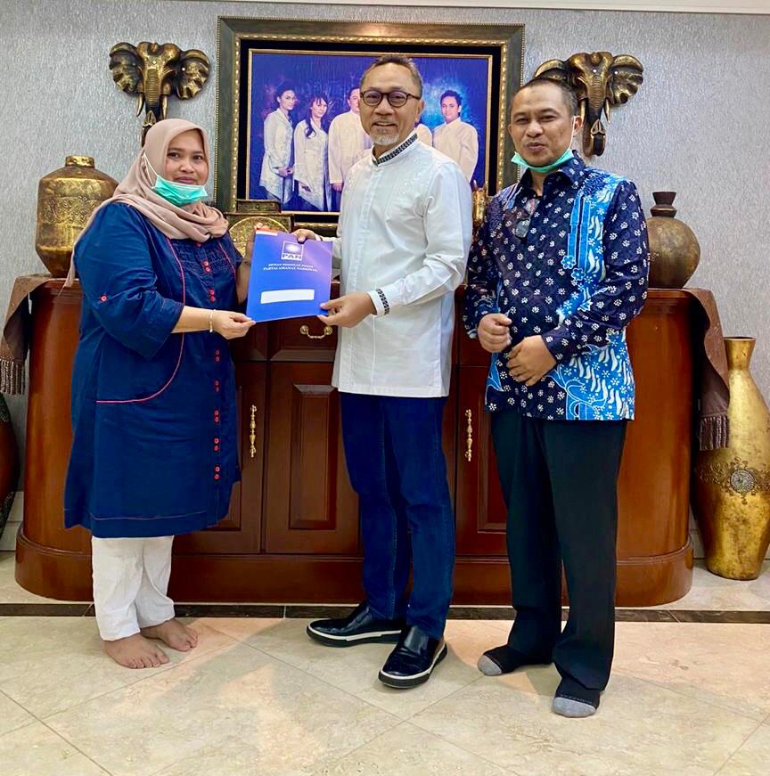 Dapat Rekom DPP PAN, Kasmarni-BS Berlayar dengan 10 Kursi  Dapat Rekom DPP PAN, Kasmarni-BS Berlayar dengan 10 Kursi