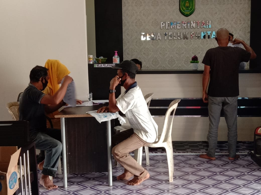 BST Desa Teluk Pantaian Disalurkan Secara Transparan